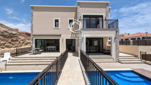 Casa-chalet en Venta en La Mareta en Los Abrigos