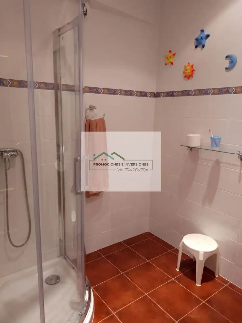 Bany de Casa o xalet en venda en Enguídanos amb Moblat
