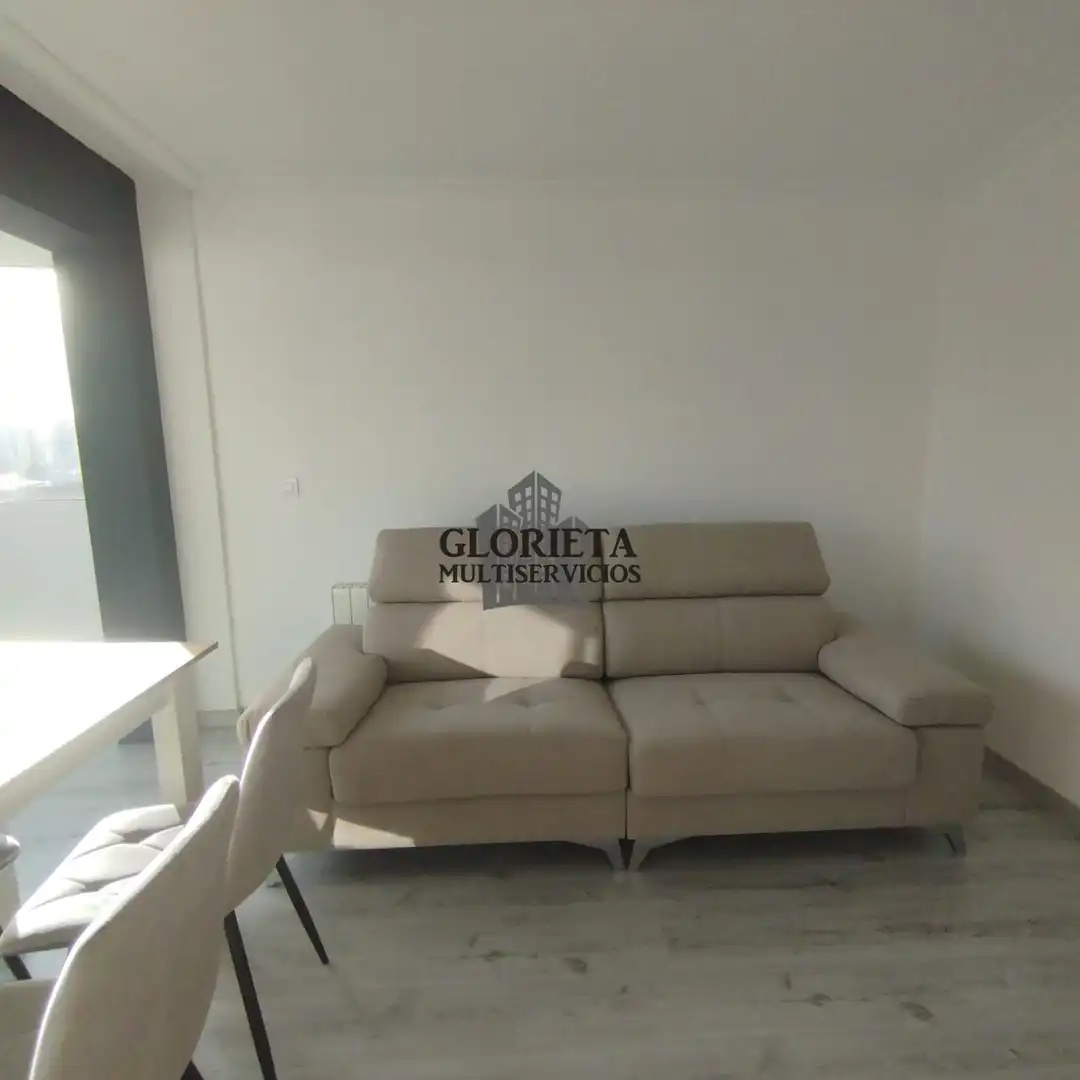 Flat for rent in Coia