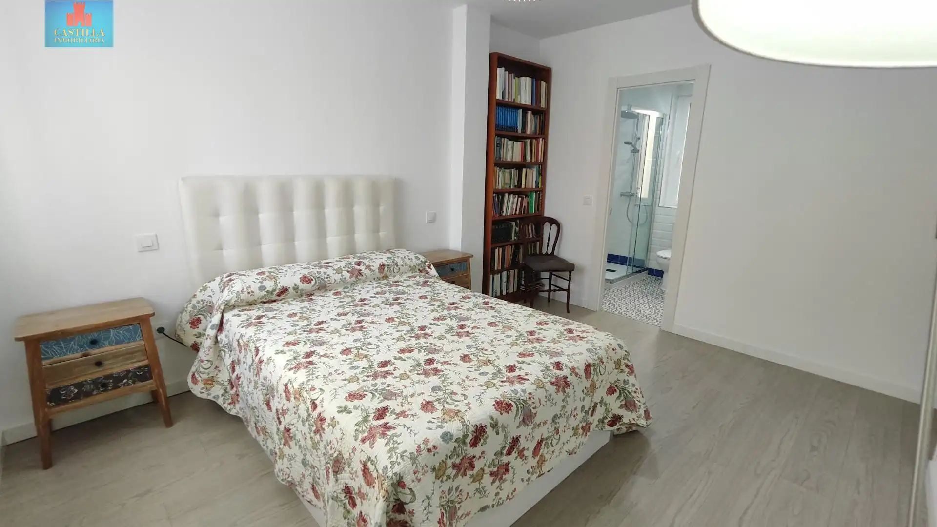 Habitación de Piso en venta en Ávila con Calefacción, Jardín privado y Terraza