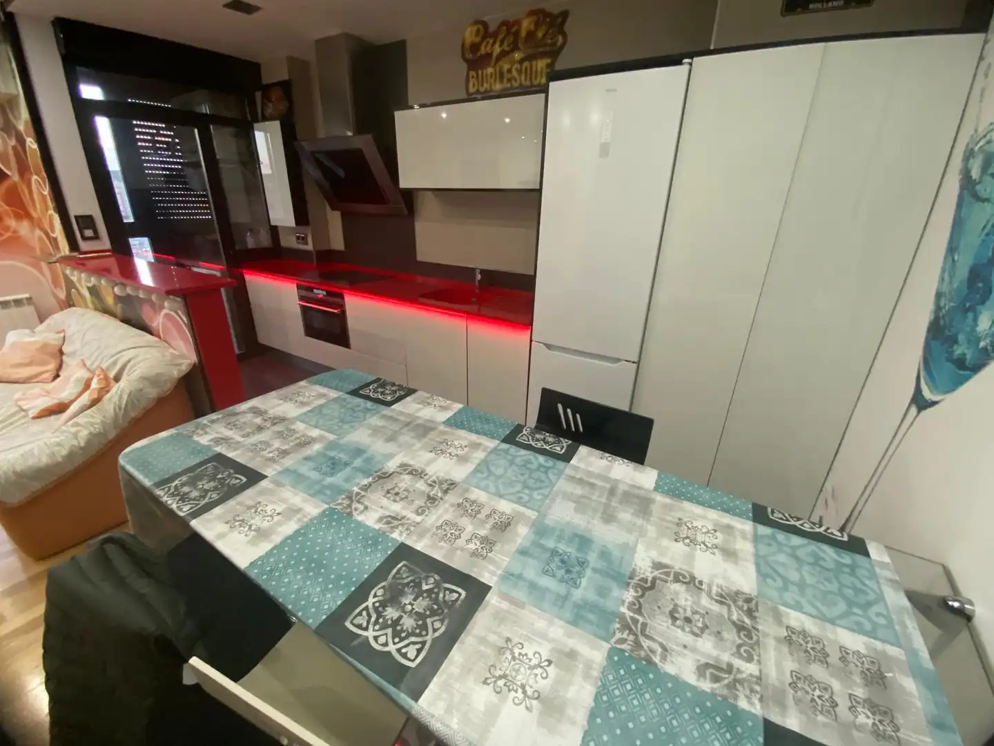 Cocina de Piso en venta en Burgos con Calefacción, Parquet y Terraza