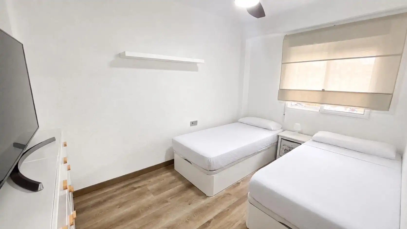 Schlafzimmer von Wohnung zum Verkauf in Mislata mit Klimaanlage, Möbliert und Balkon