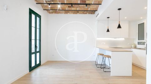 Foto 2 de Pis en venda a Carrer de Rocafort, Sant Antoni, Barcelona Capital