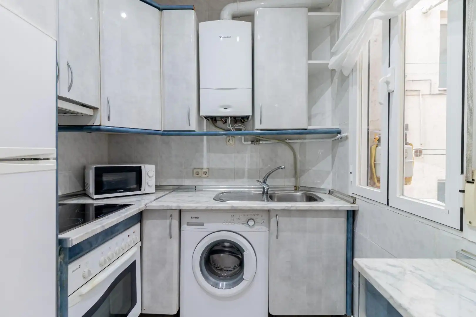Kitchen of Flat for sale in Madrid  with Heating and Furnished