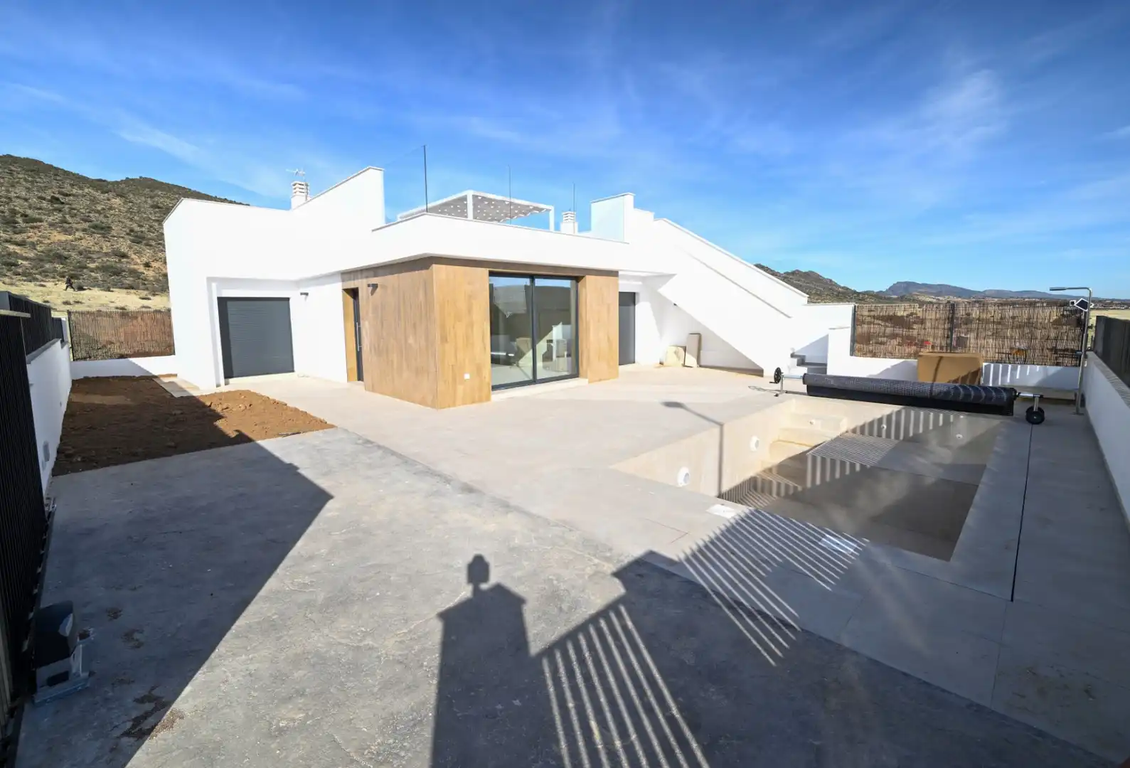 Vista exterior de Casa o xalet en venda en Murcia amb Terrassa