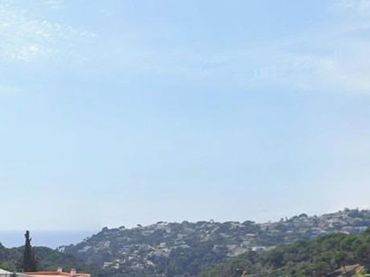 Casa en venta en Canyelles