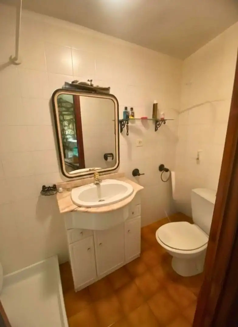 Baño de Casa o chalet en venta en Merindad de Río Ubierna con Jardín privado