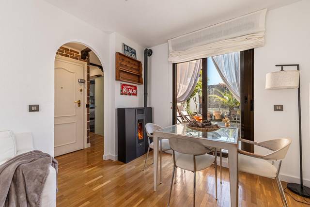 Ático en Alquiler en C. Manuel Álvarez en Vista Alegre