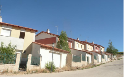 Vista exterior de Casa adosada en venda en Cardeñadijo