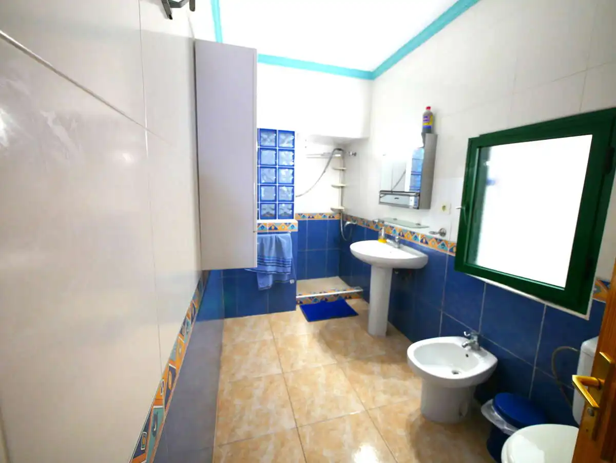 Bathroom of Houses for sale in Haría  with Terrace and Washing machine