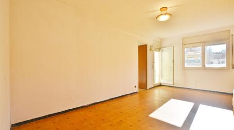 Foto 2 de Piso en venta en Lorenzo Serra, Riu Nord, Santa Coloma de Gramenet