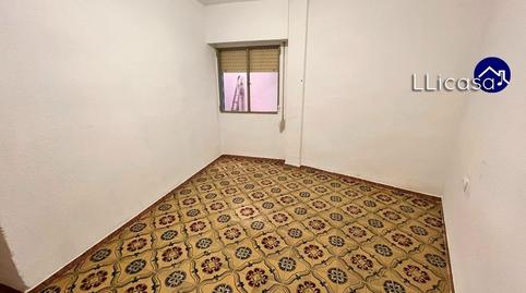 Photo 2 of Flat for sale in Calle Ribarroja, El Mercado, Manises