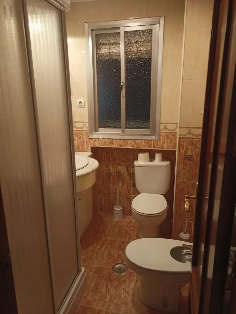 Flat for rent in Avenida de Italia, 14, Barrio de Zaidín