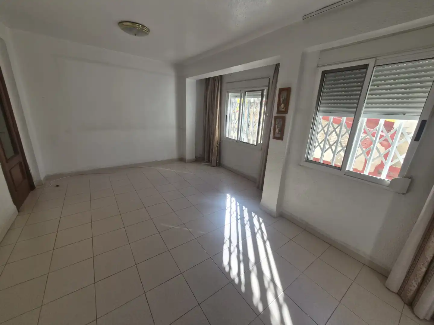 Piso en venta en Valencia con Aire acondicionado, Terraza y Balcón