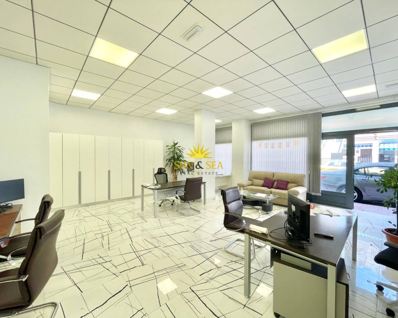 Premises to rent in Avenida Habaneras - Curva de Palangre