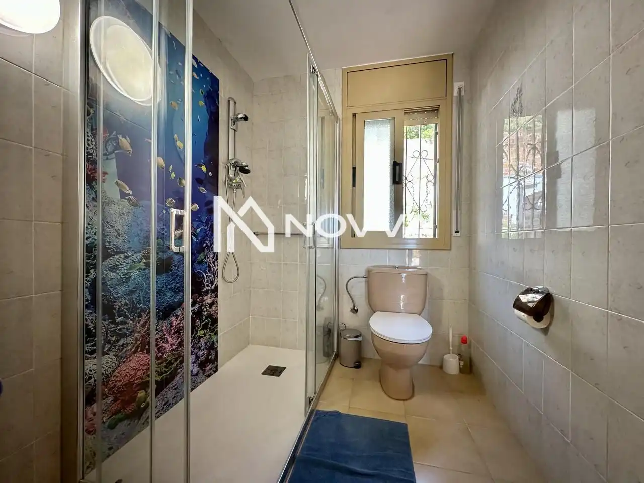 Bany de Casa o xalet en venda en Lloret de Mar amb Jardí privat, Terrassa i Piscina