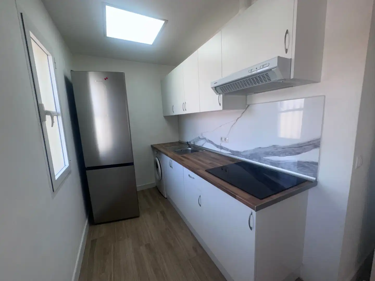 Cocina de Casa adosada en venta en Vélez-Málaga con Aire acondicionado, Calefacción y Terraza