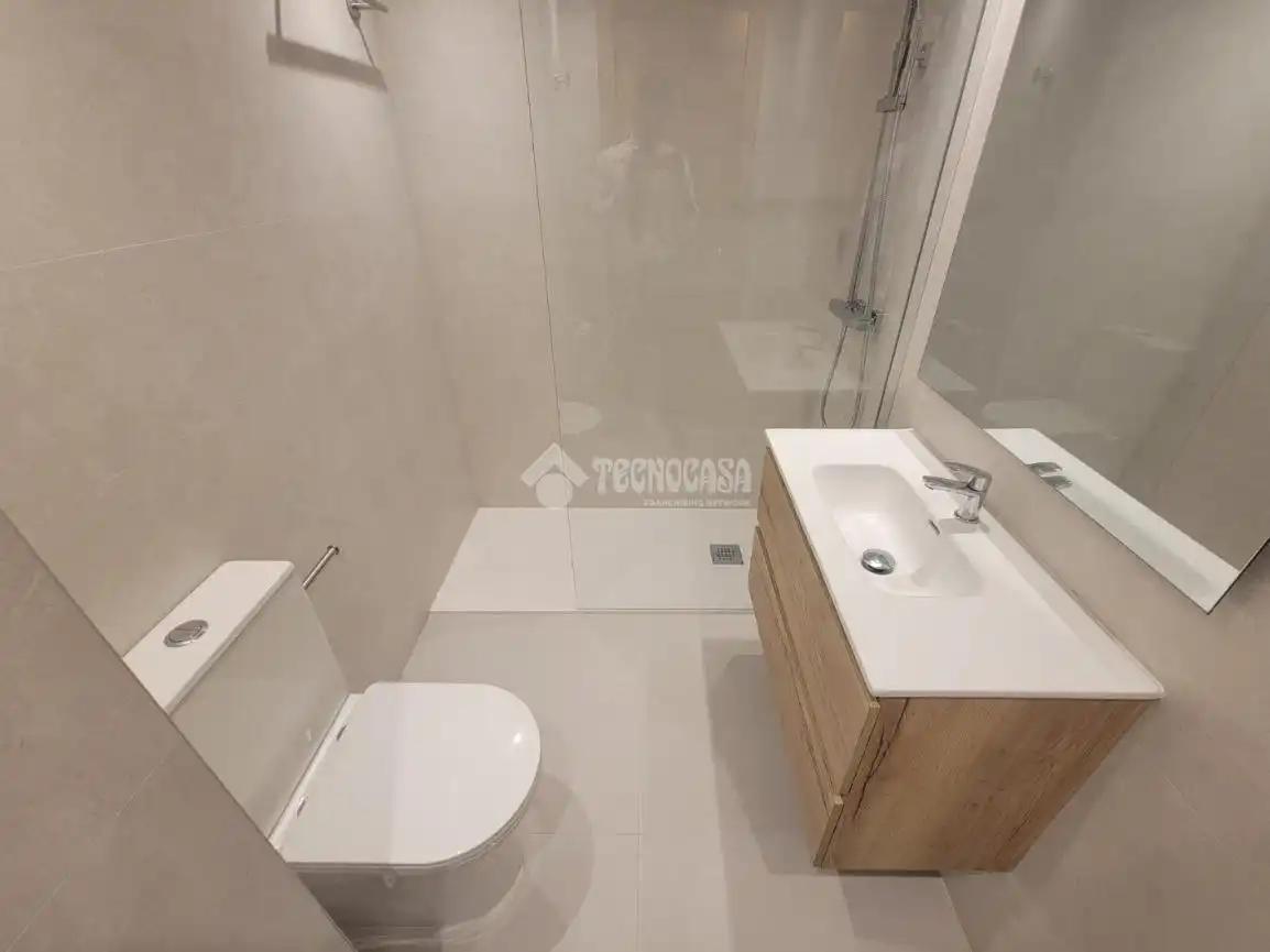 Baño de Piso en venta en Zaragoza
