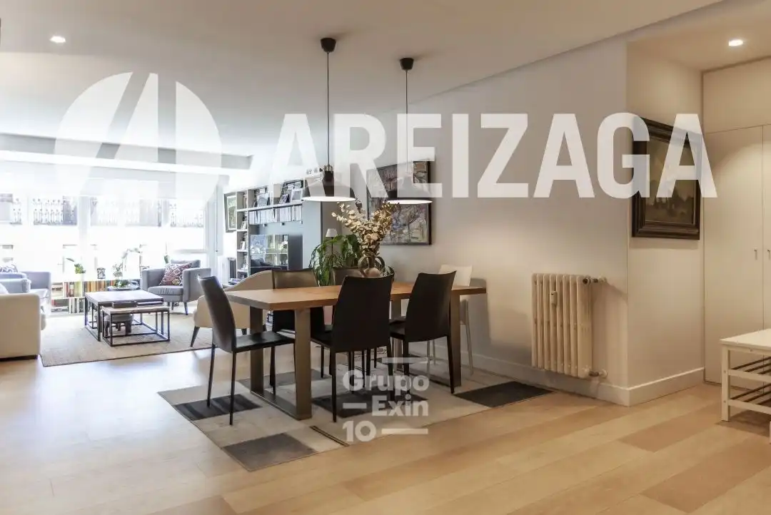 Piso en venta en Bergara Kalea, Área Romántica