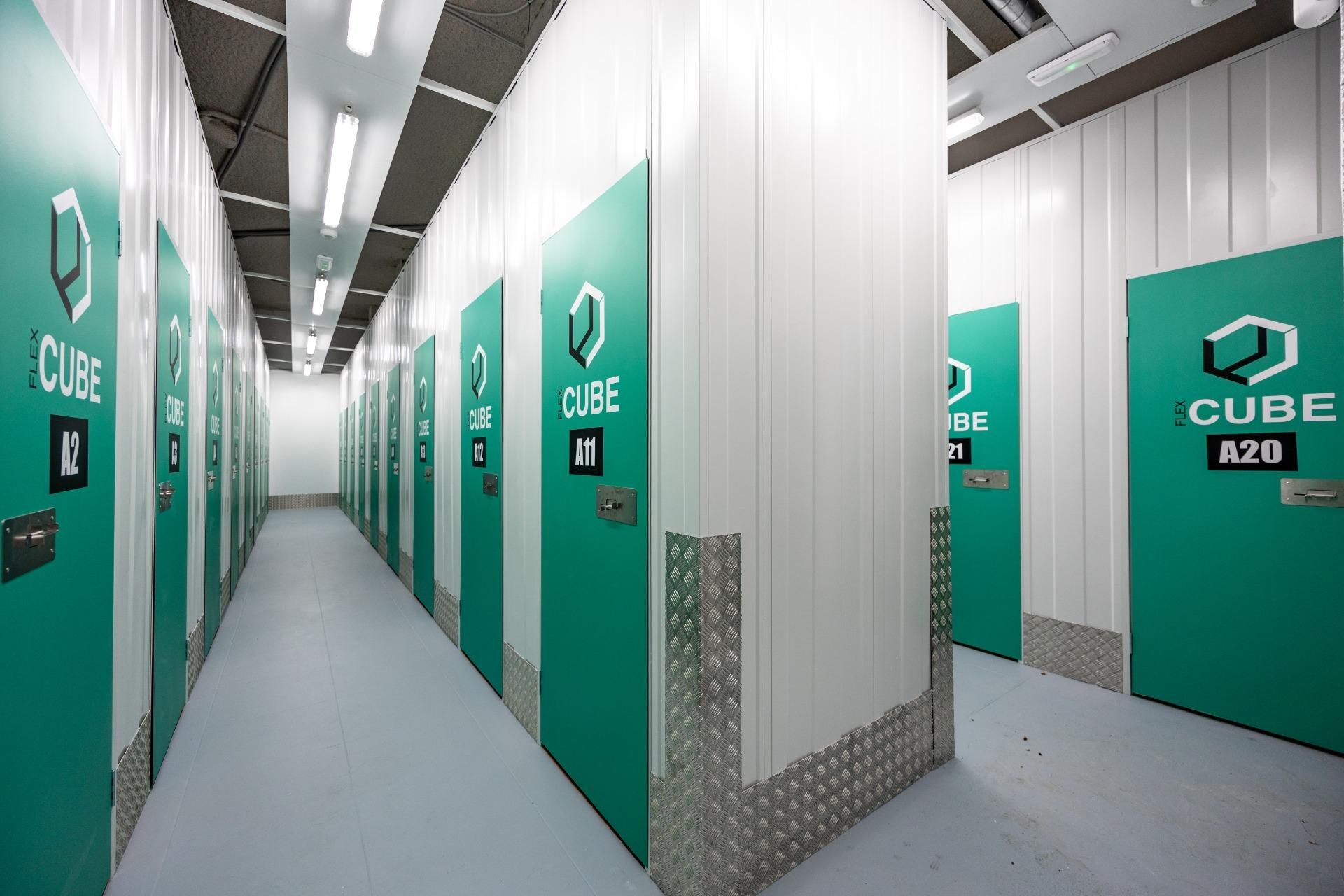 Box room for sale in L'Amistat