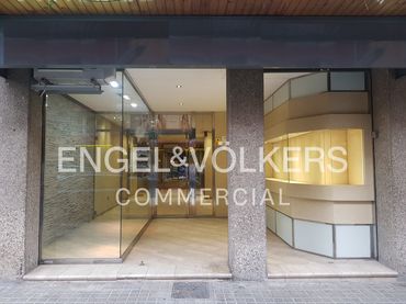 Local comercial en venda a Centre