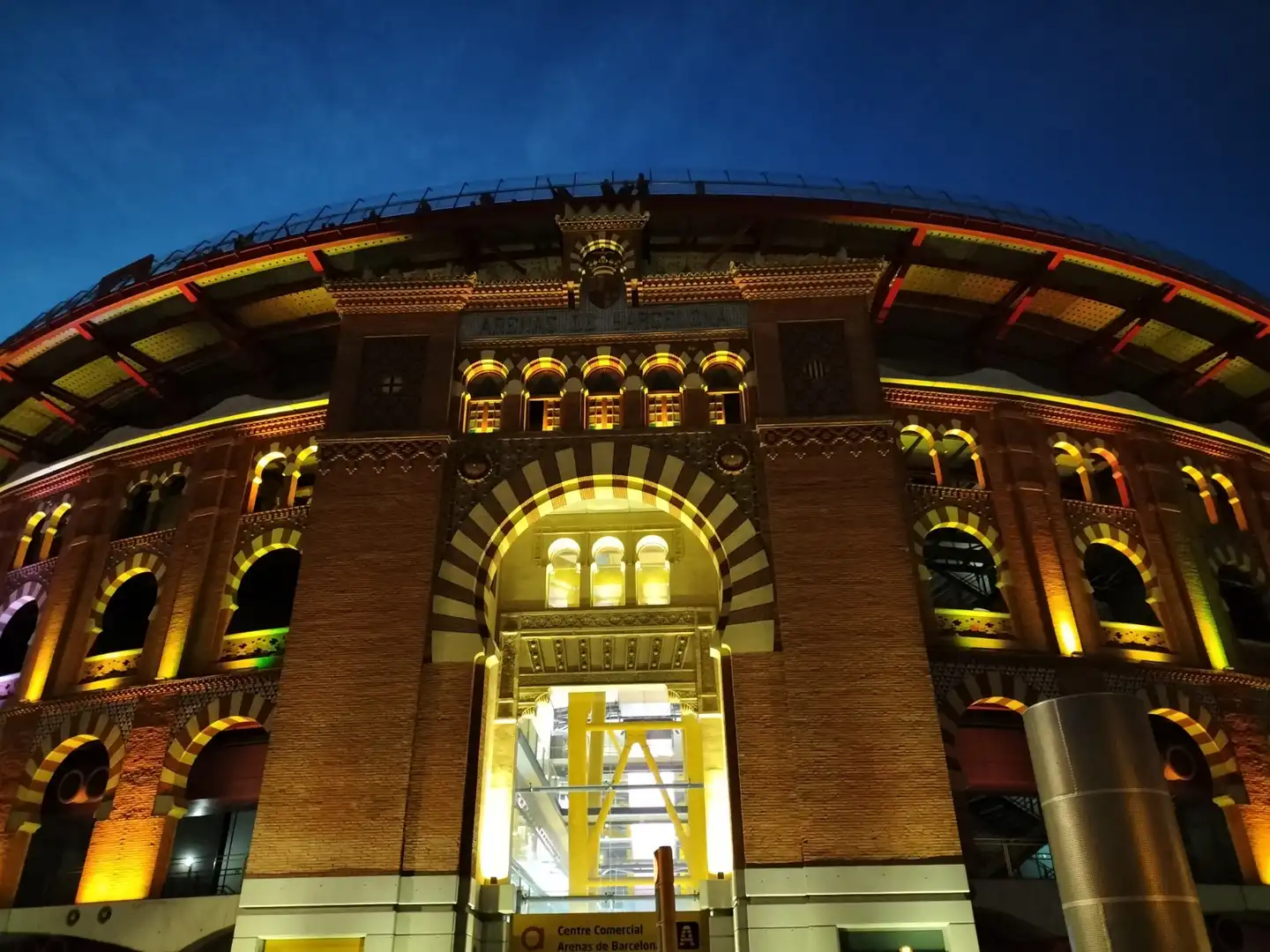 Business premises for transfer in Sants - Montjuïc, imagen 3