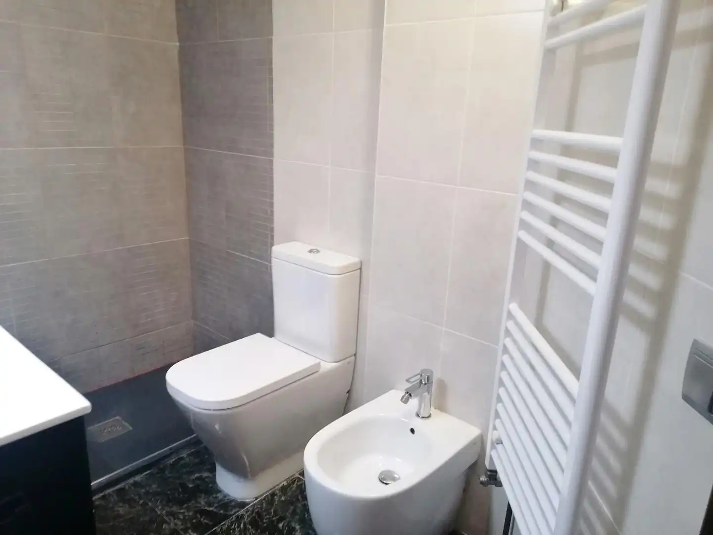 Baño de Piso en venta en El Vendrell con Aire acondicionado, Calefacción y Terraza