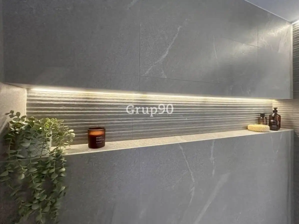 Bany de Pis en venda en Lleida amb Aire condicionat, Calefacció i Parquet