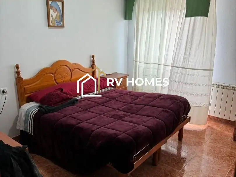 Bedroom of Flat for rent in Cáceres  with Air Conditioner, Heating and Furnished
