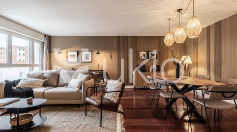 Apartamento de 2 dormitorios con gimnasio y pista de padel comunitarios en Goya
