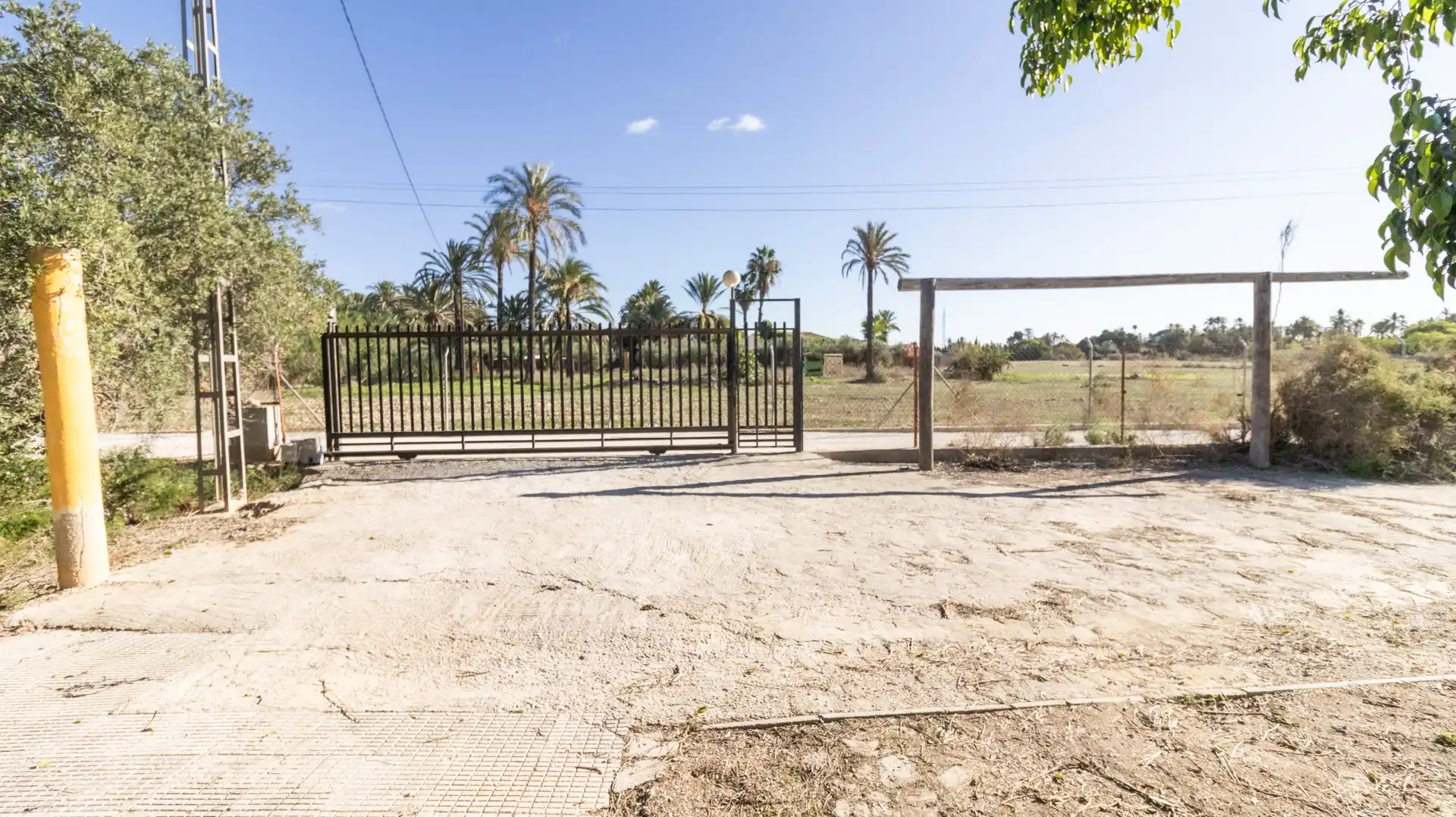 Casa o chalet en venta en Elche / Elx con Trastero y Piscina