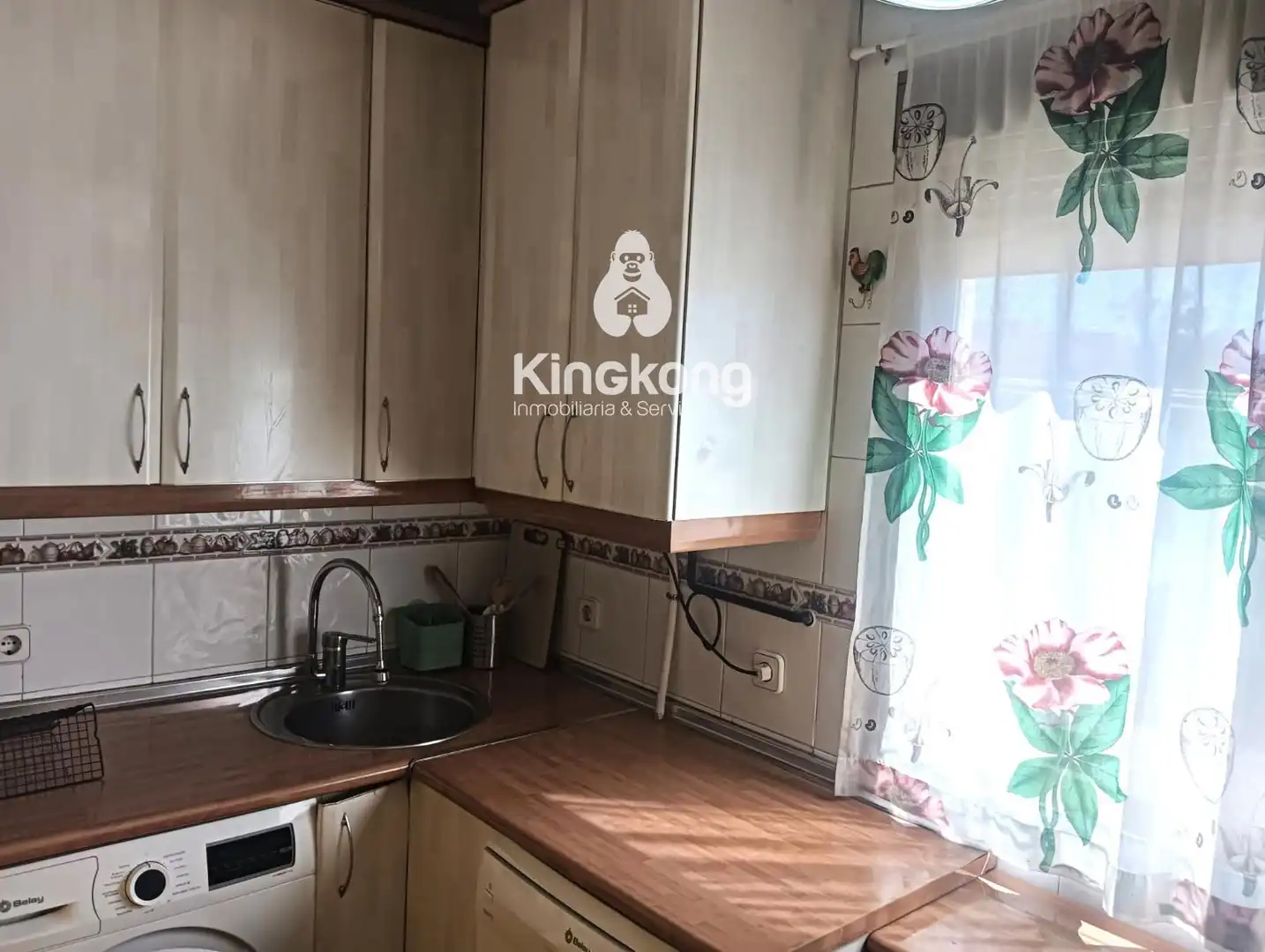 Kitchen of Flat for rent in Madrid  with Heating