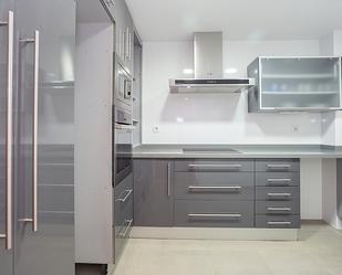 Kitchen of Flat for sale in  Valencia Capital  with Oven and Balcony