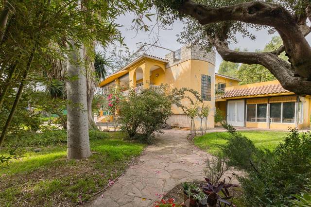 Casa-chalet en Venta en La Conarda - Montesano