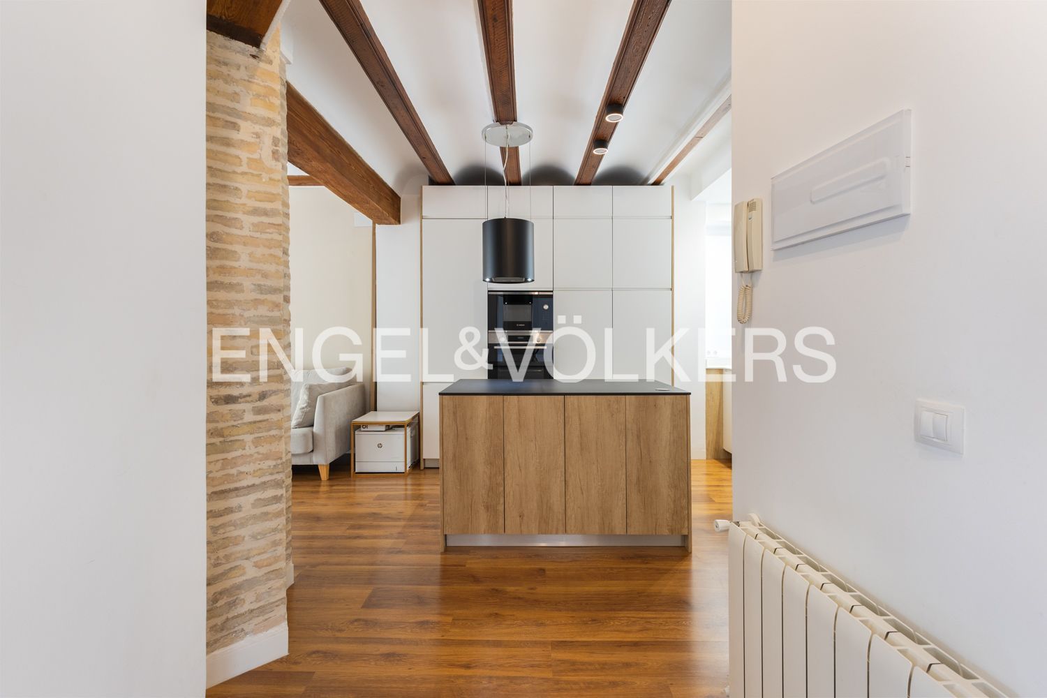 Cocina de Piso de alquiler en  Valencia Capital con Calefacción, Parquet y Amueblado