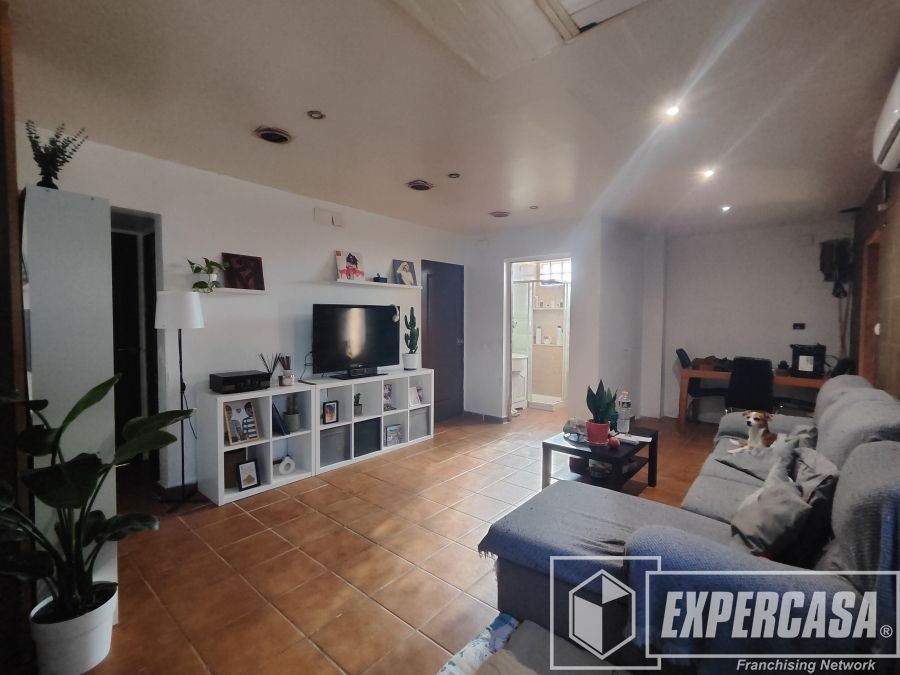 Sala d'estar de Casa o xalet en venda en Castellón de la Plana / Castelló de la Plana amb Aire condicionat i Moblat