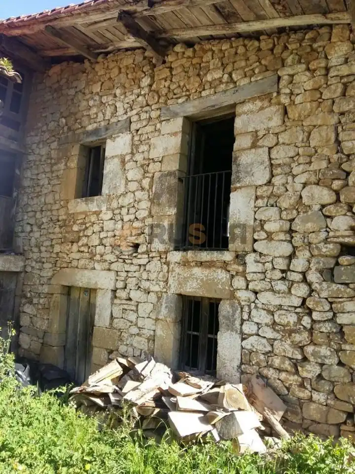 Casa rústica en venda a Villafufre, imagen 15