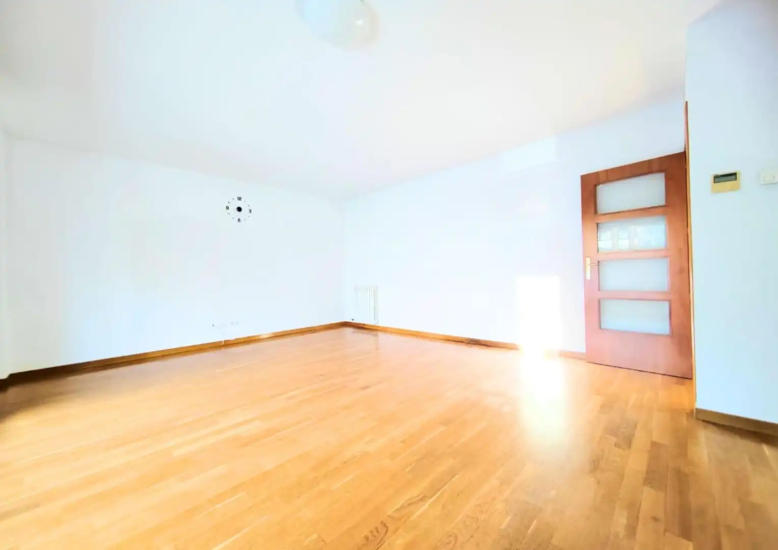 Sala d'estar de Pis en venda en Sabadell amb Parquet i Terrassa