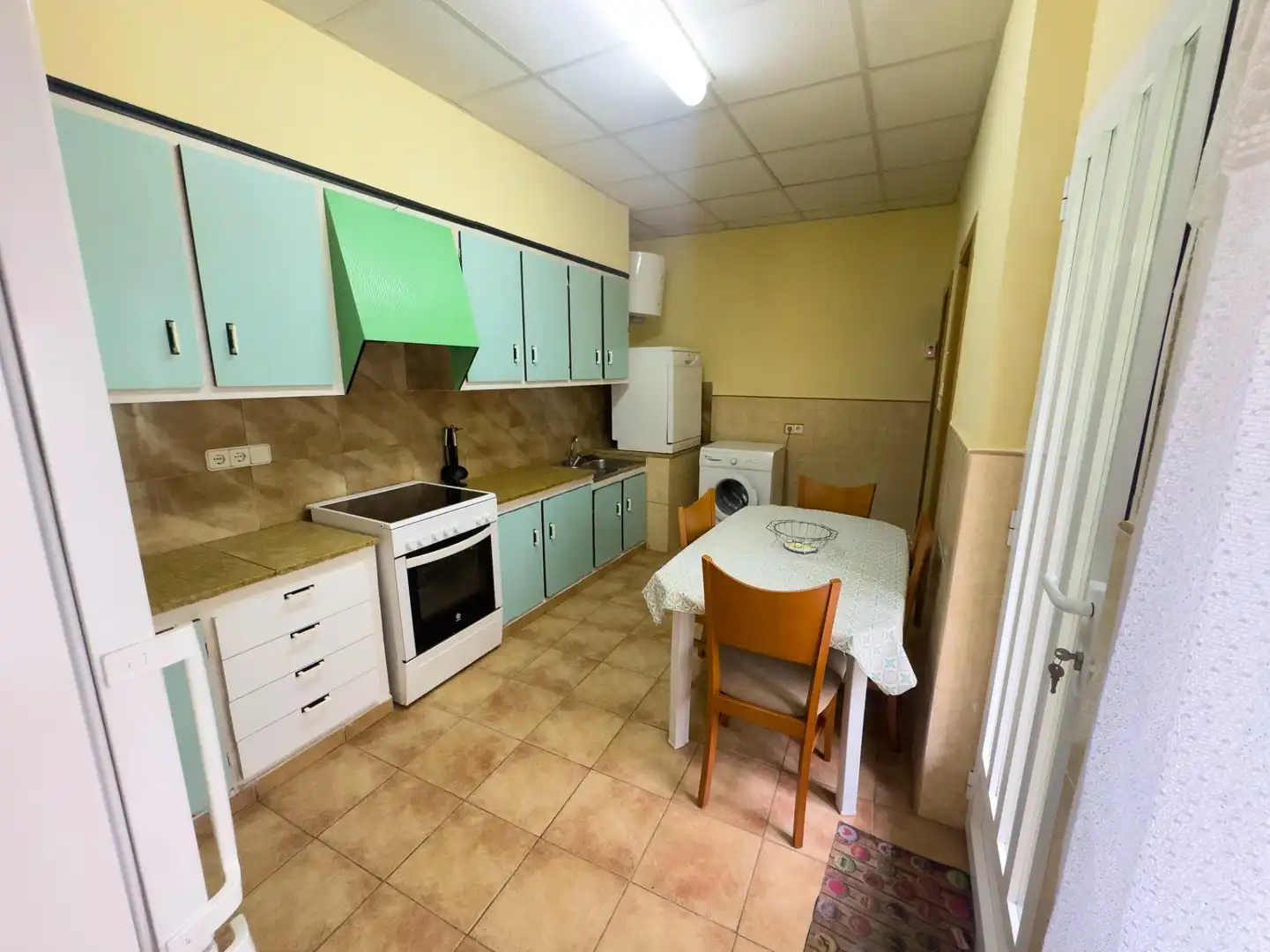 Cocina de Planta baja de alquiler en Benejúzar con Aire acondicionado y Amueblado