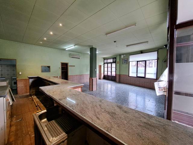 Local comercial en Alquiler en Mollerussa