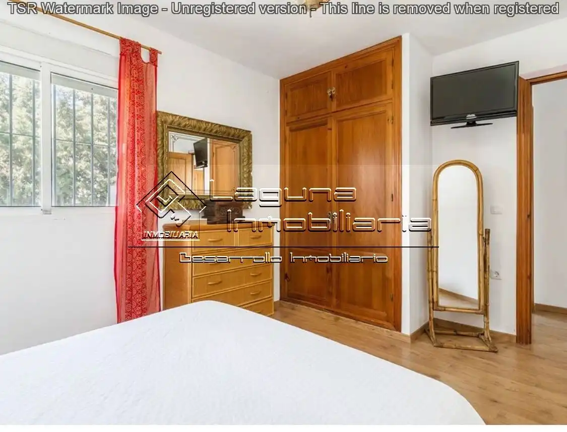 Habitación de Casa o chalet en venta en Chiclana de la Frontera con Aire acondicionado, Jardín privado y Piscina