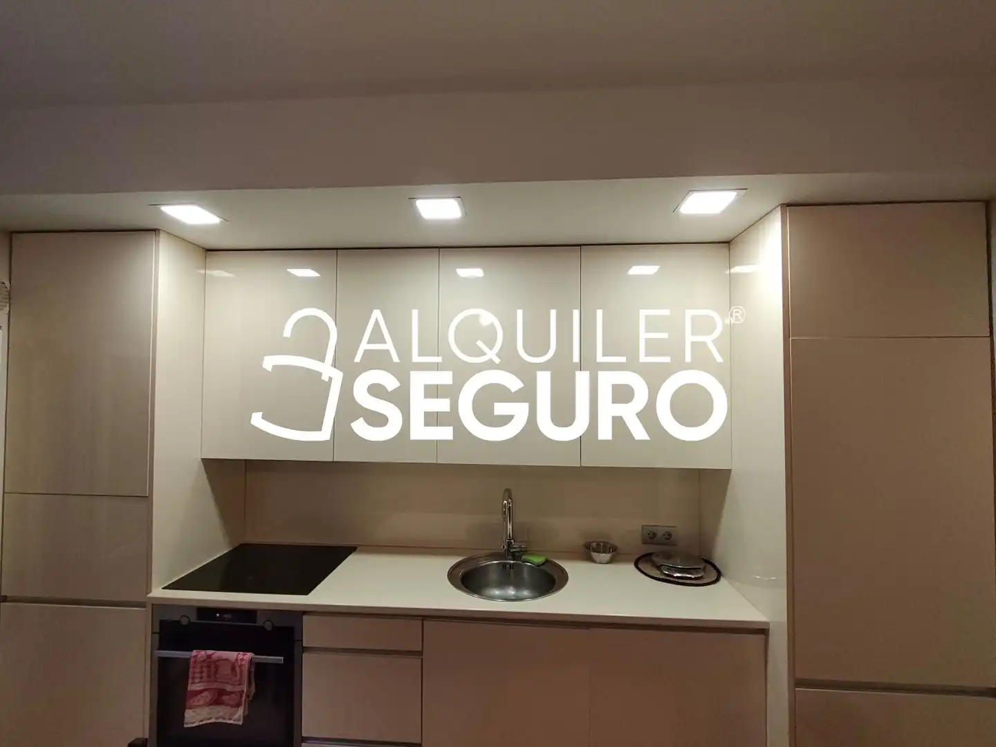 Piso con ascensor en alquiler en Fermin Caballero, imagen 6