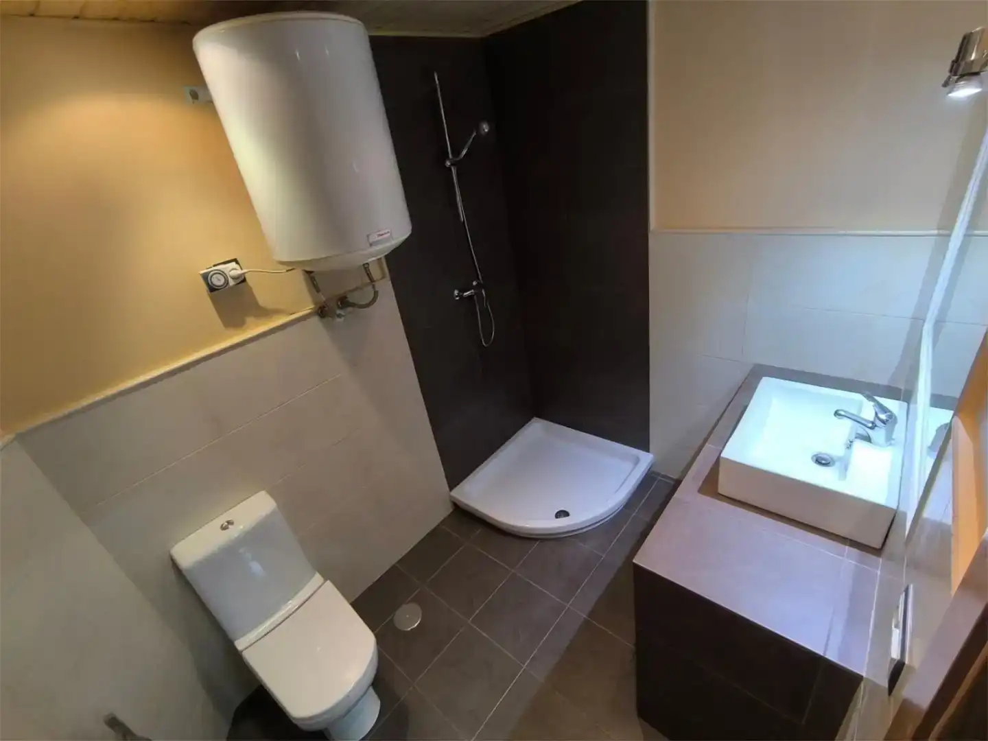 Badezimmer von Geschaftsraum zum Verkauf in Pastoriza