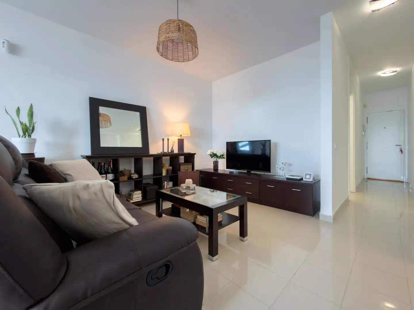 Sala d'estar de Apartament en venda en San Cristóbal de la Laguna amb Jardí privat, Terrassa i Piscina comunitària
