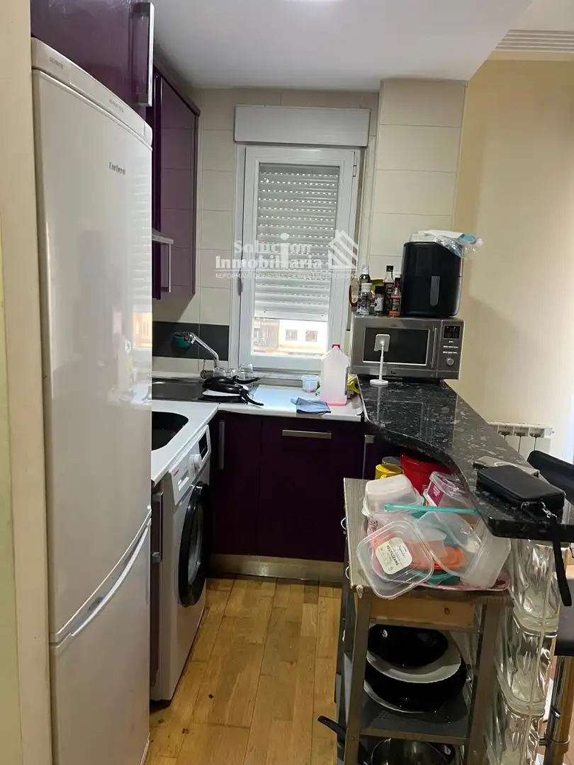 Cuina de Apartament en venda en Salamanca amb Calefacció, Terrassa i Moblat