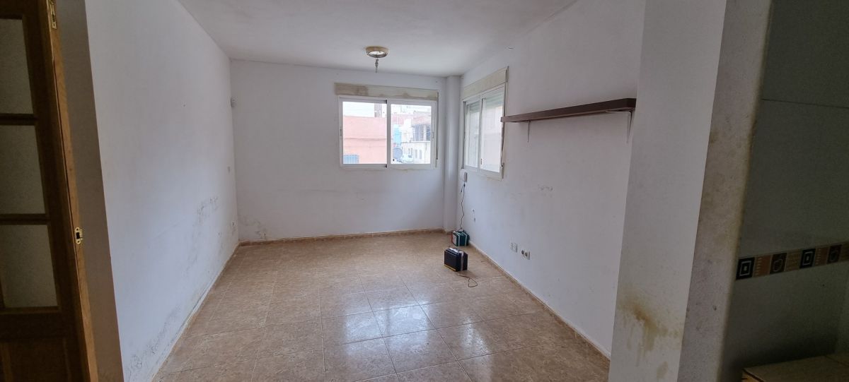 Habitación de Apartamento en venta en Águilas