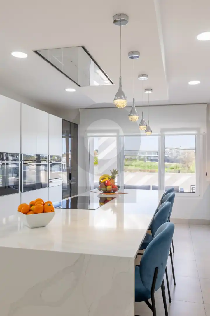 Cocina de Casa o chalet en venta en Majadahonda con Aire acondicionado, Calefacción y Jardín privado