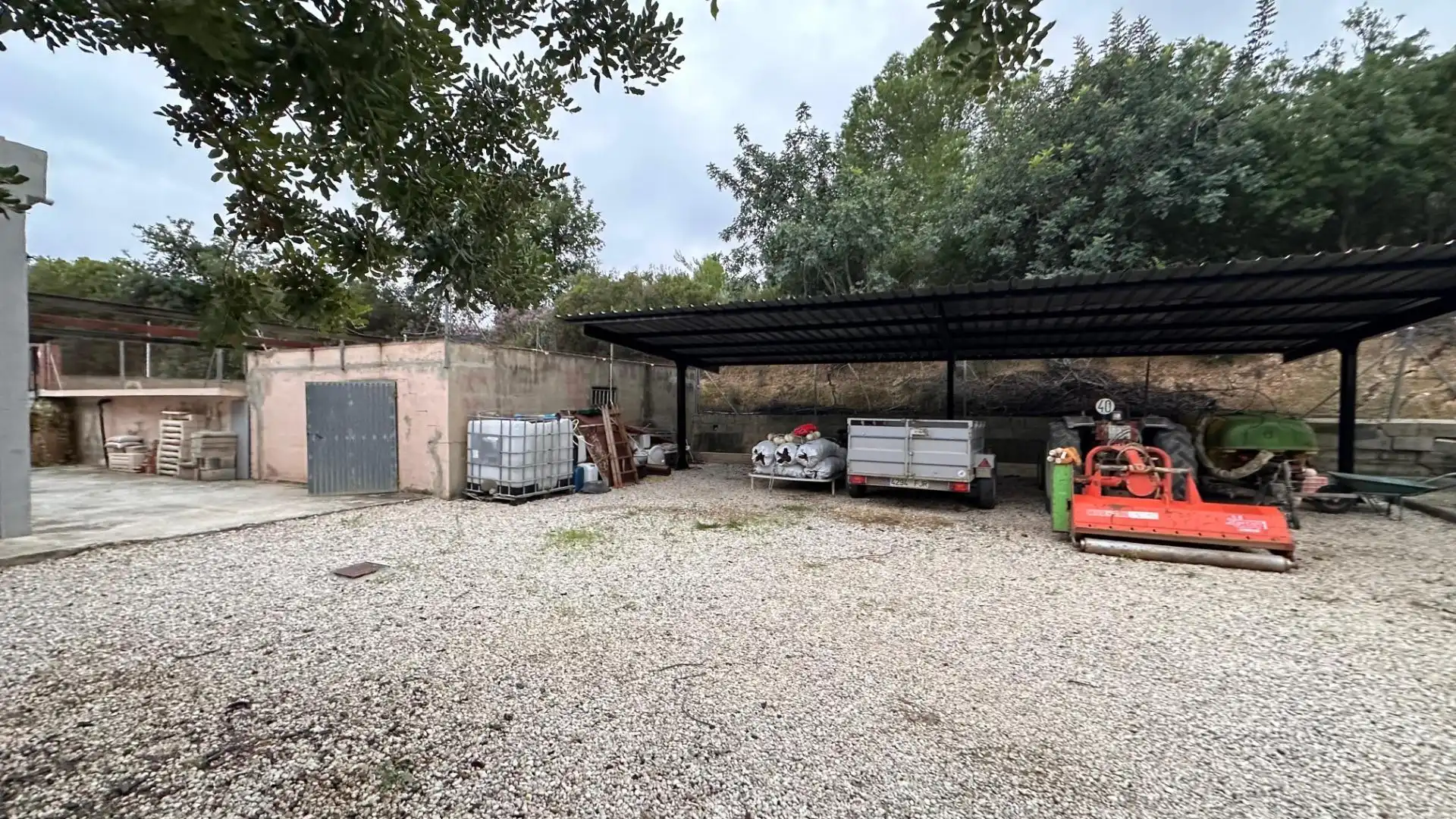 Parking de Casa o chalet en venta en Tous con Jardín privado, Terraza y Trastero