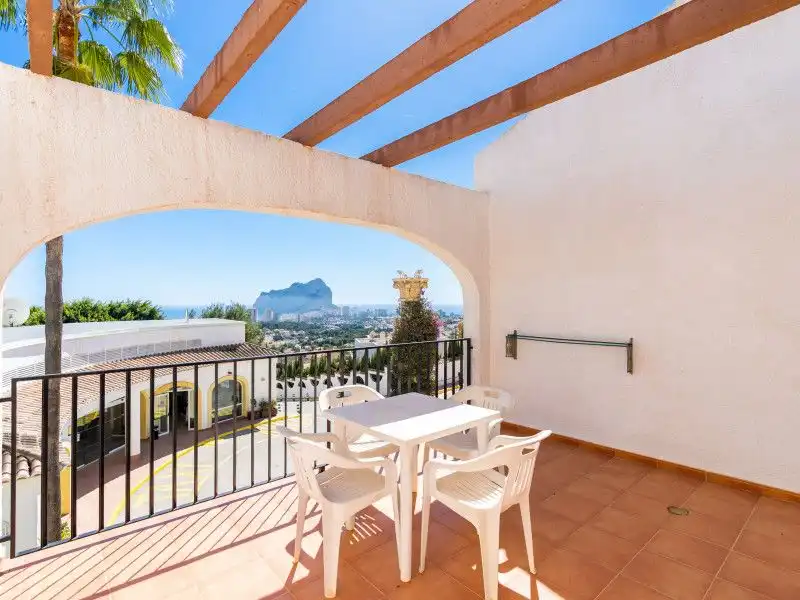 Apartamento con piscina en venta en Cometa, imagen 17