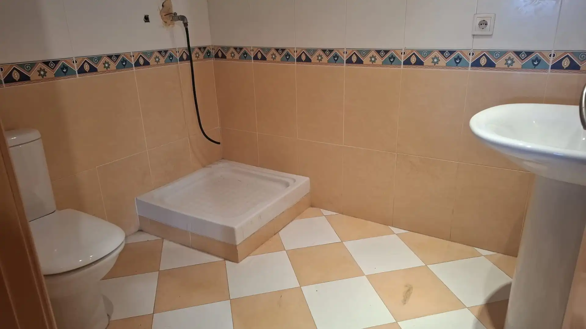 Baño de Casa o chalet en venta en Olesa de Bonesvalls con Calefacción, Terraza y Trastero